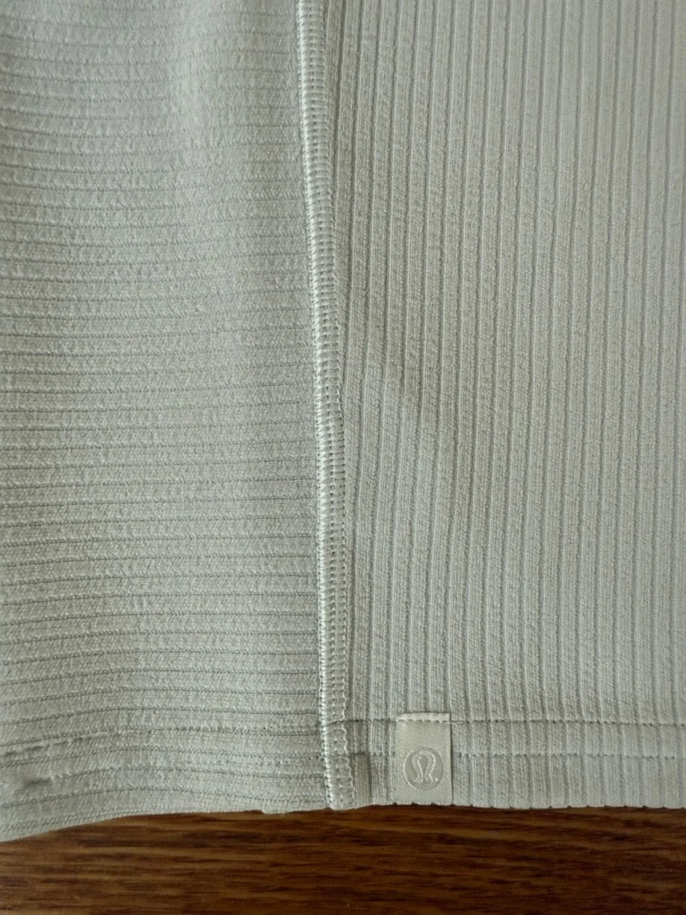Lululemon Women’s Cream Ribbed Tank Crop Top - Picture 3 of 7